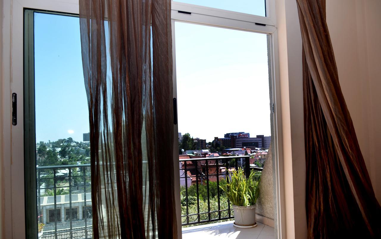 Melodie Hotel Addis Ababa Ngoại thất bức ảnh