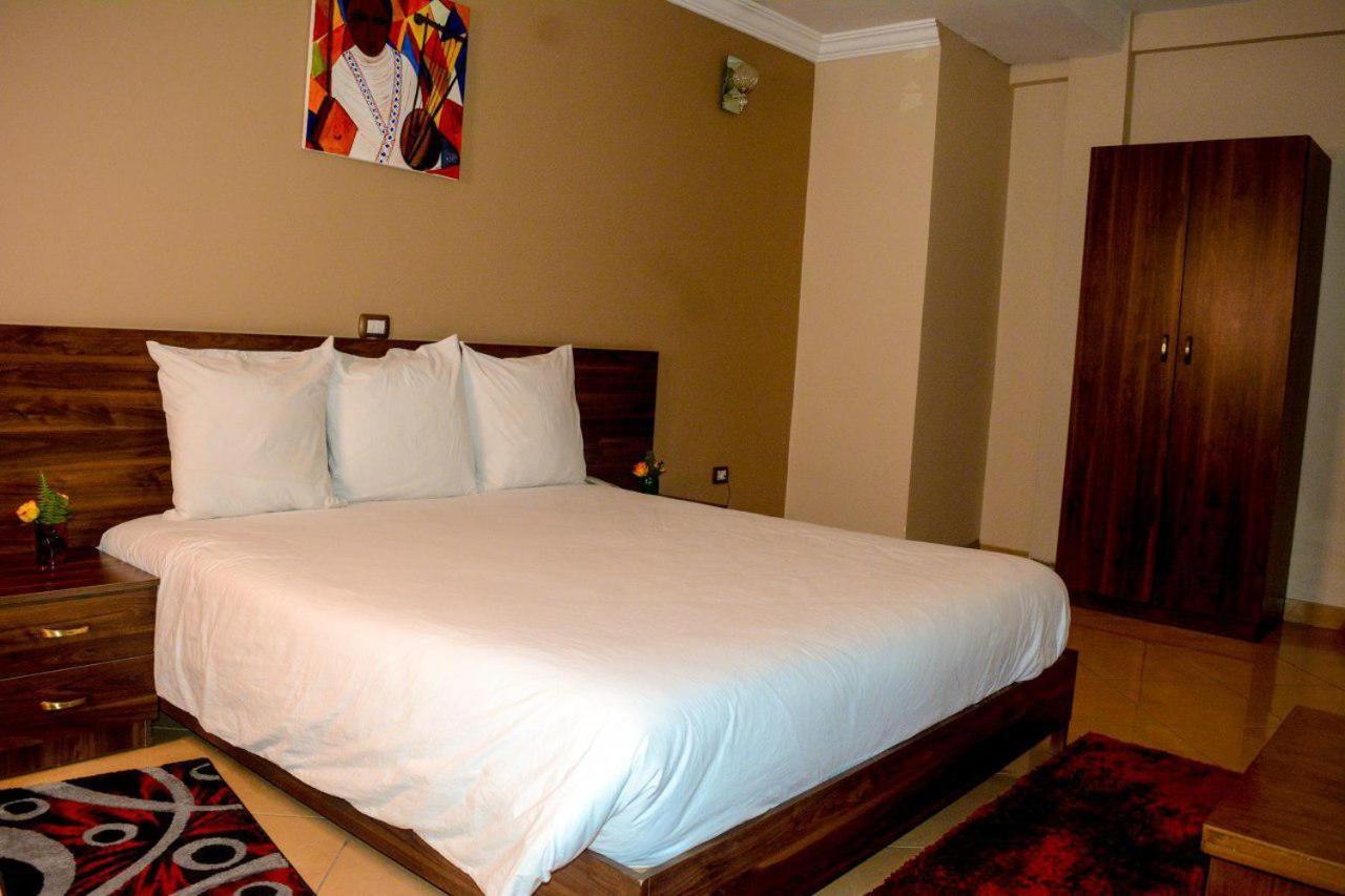 Melodie Hotel Addis Ababa Ngoại thất bức ảnh