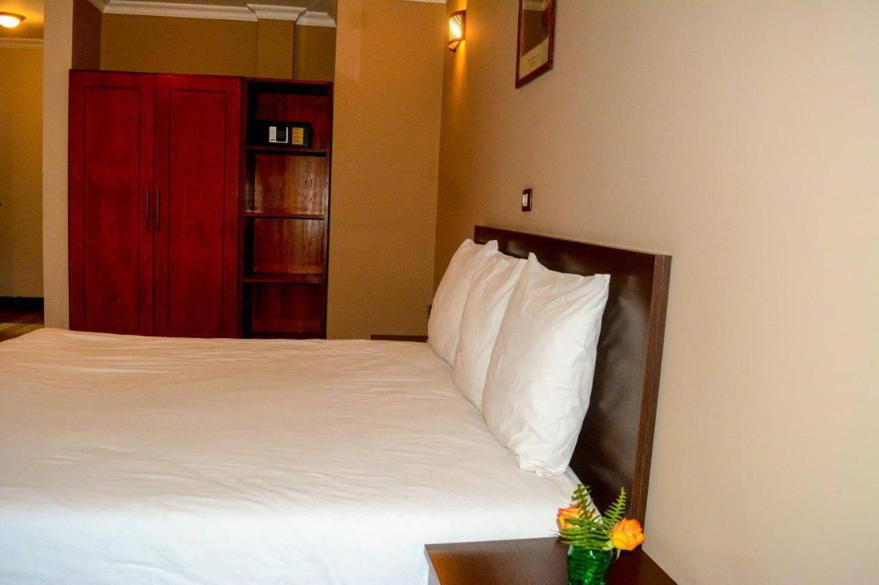 Melodie Hotel Addis Ababa Ngoại thất bức ảnh