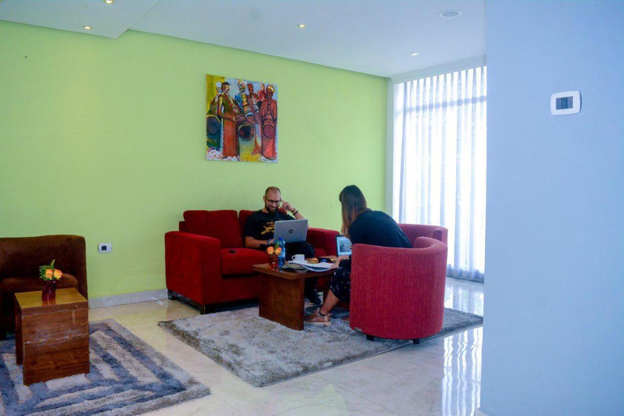 Melodie Hotel Addis Ababa Ngoại thất bức ảnh