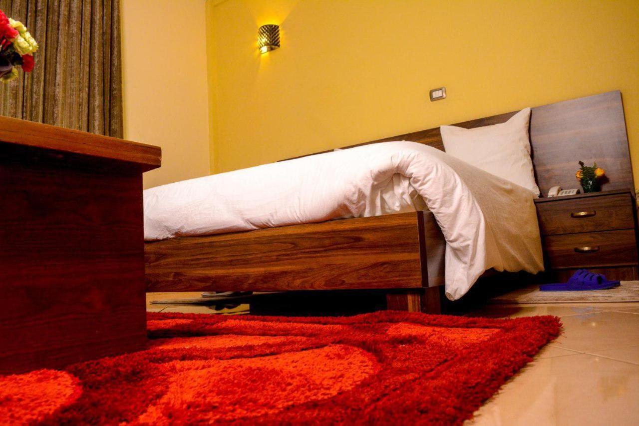 Melodie Hotel Addis Ababa Ngoại thất bức ảnh