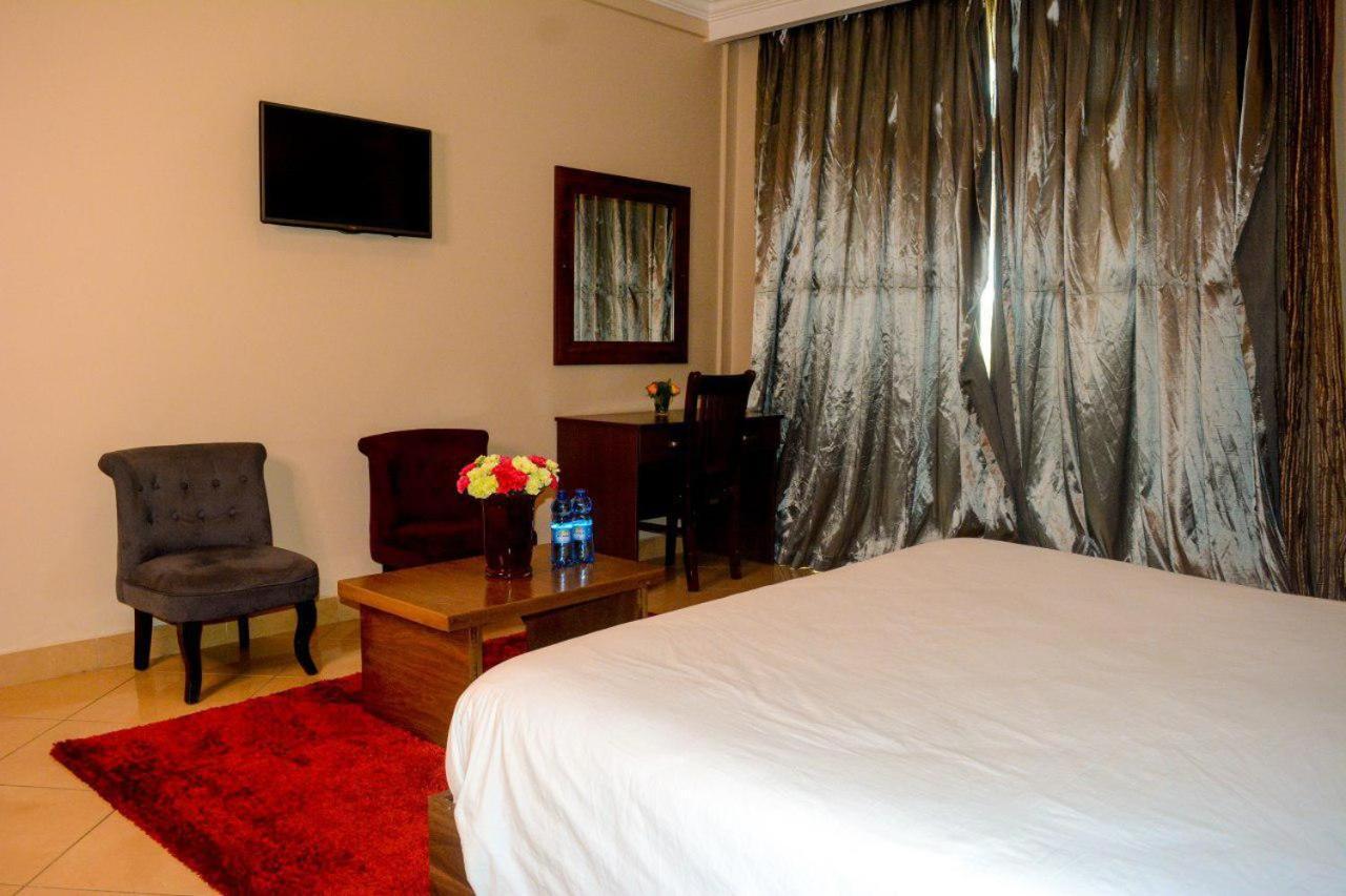 Melodie Hotel Addis Ababa Ngoại thất bức ảnh