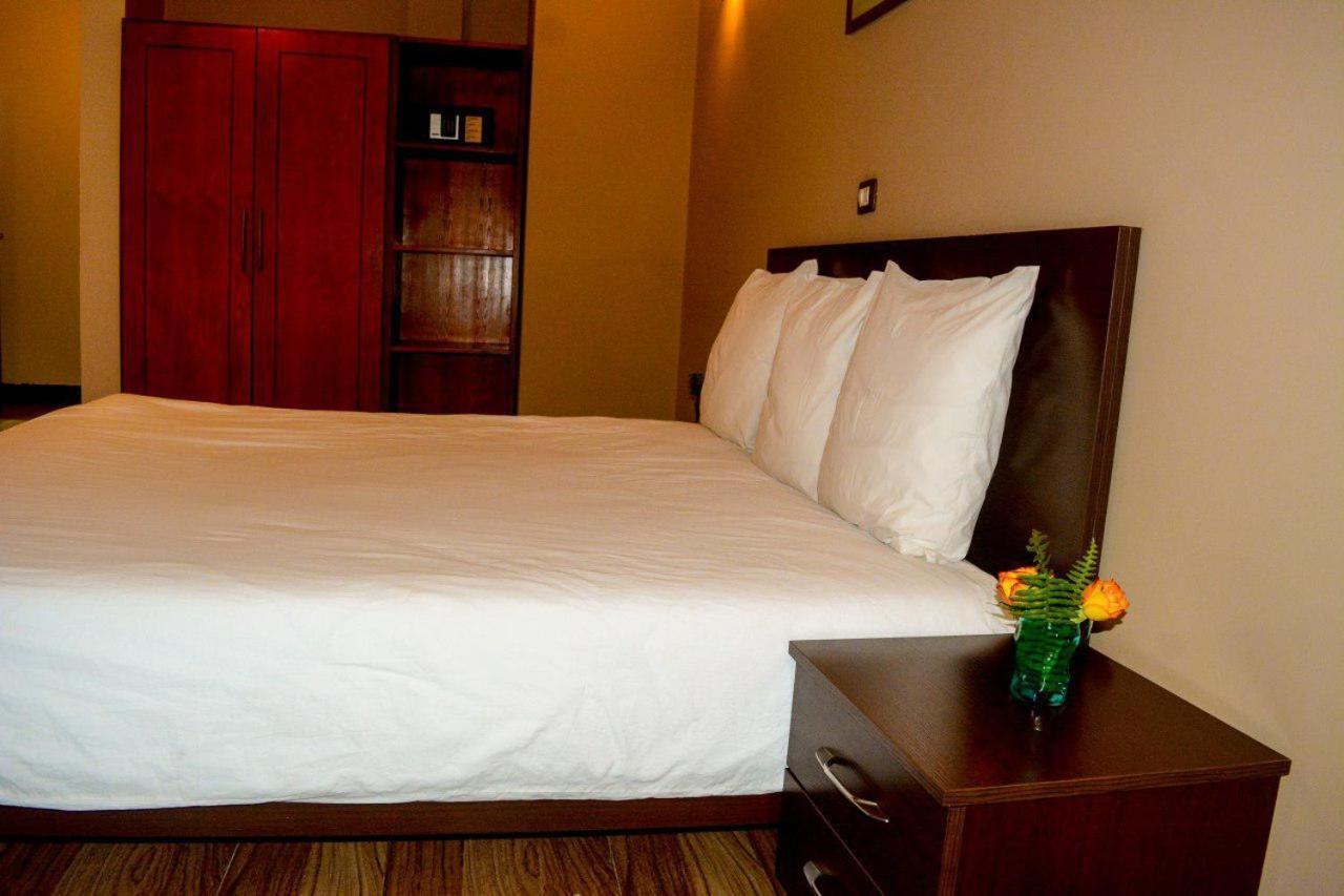 Melodie Hotel Addis Ababa Ngoại thất bức ảnh
